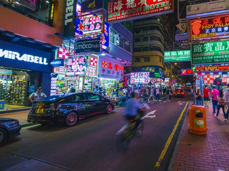 Baidu si quota alla borsa di Hong Kong, per rastrellare 3 miliardi di euro