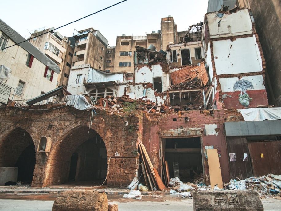 Medio Oriente: i tanks di Israele entrano in Libano per una azione limitata