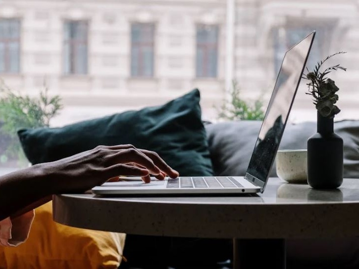 Usa: in vigore la legge che vieta le recensioni online false