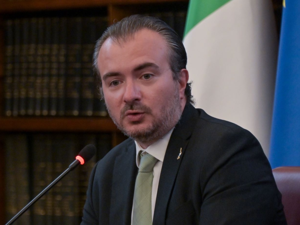 Molinari sfida Bruxelles: “Stop al blocco dei diesel Euro 5, non lasceremo soli i cittadini”