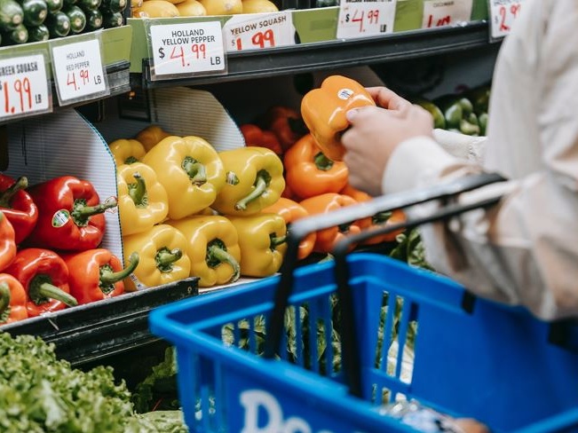 Usa: la grande distribuzione ai ripari contro crisi, forti sconti per smaltire le scorte