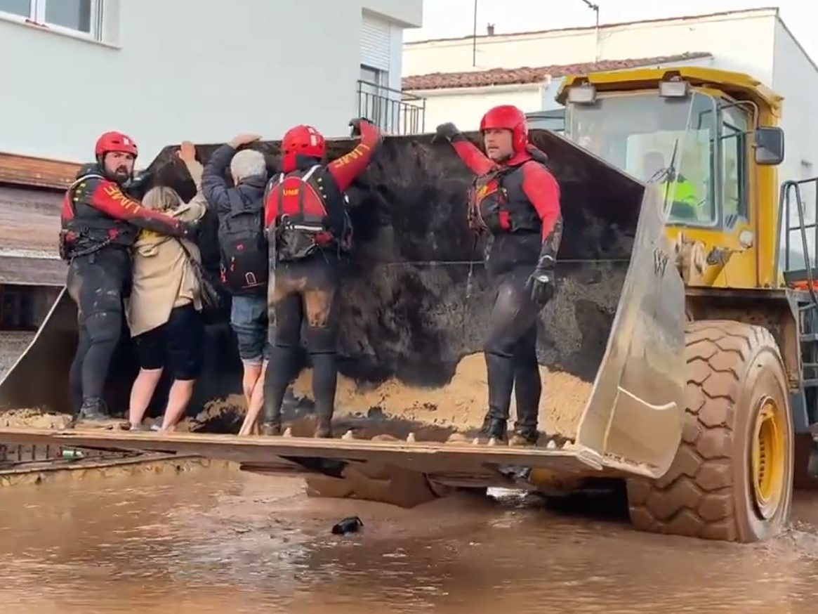 Spagna: prosegue la ricerca dei dispersi, mentre il bilancio provvisorio è di 95 morti