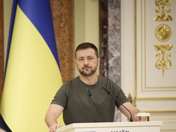 Zelensky attacca Putin: Non vuole la pace