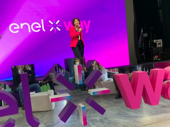 Enel punta sull’e-mobility con Enel X Way. Elisabetta Ripa: Accelerare lo sviluppo della mobilità elettrica