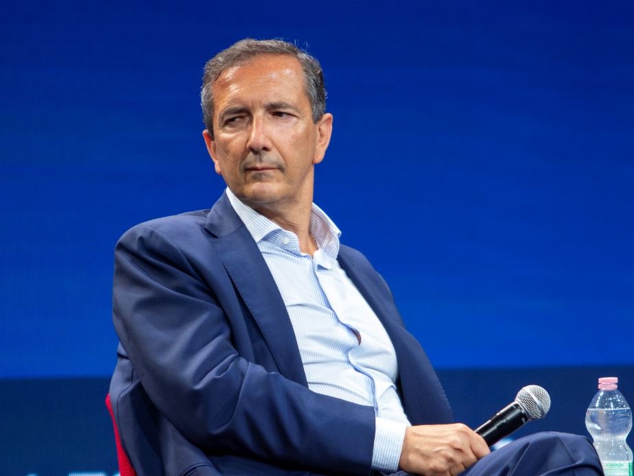 TIM, Gubitosi lascia le deleghe: Pietro Labriola nuovo Direttore Generale