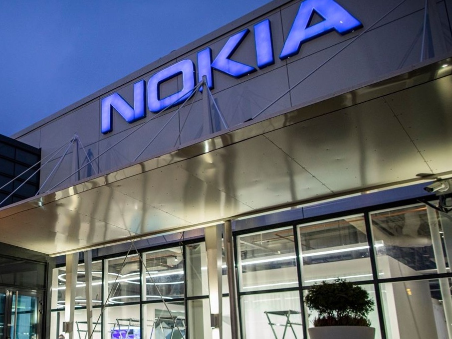 Nokia lancerà un servizio di abbonamento per utilizzare software basati sul cloud