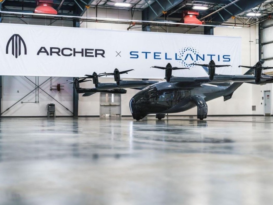 Paris Air Show 2023: Stellantis e Archer ospitano il debutto europeo del velivolo Midnight eVTOL