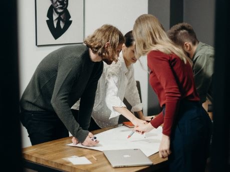 Nel 2023, sale a 44% la quota rosa nei CdA delle società italiane in cui BNP Paribas Asset Management investe