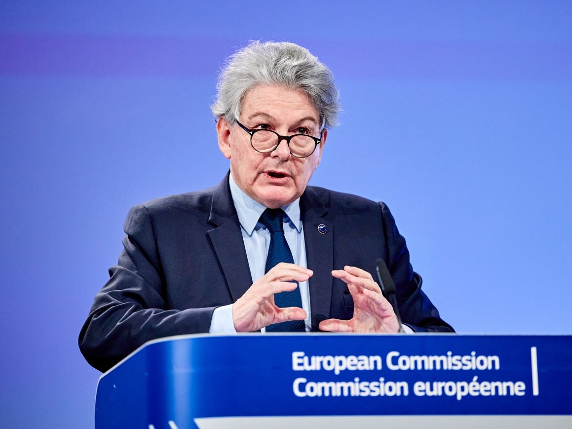 Ue: su von der Leyen si abbatte la grana delle dimissioni di Breton