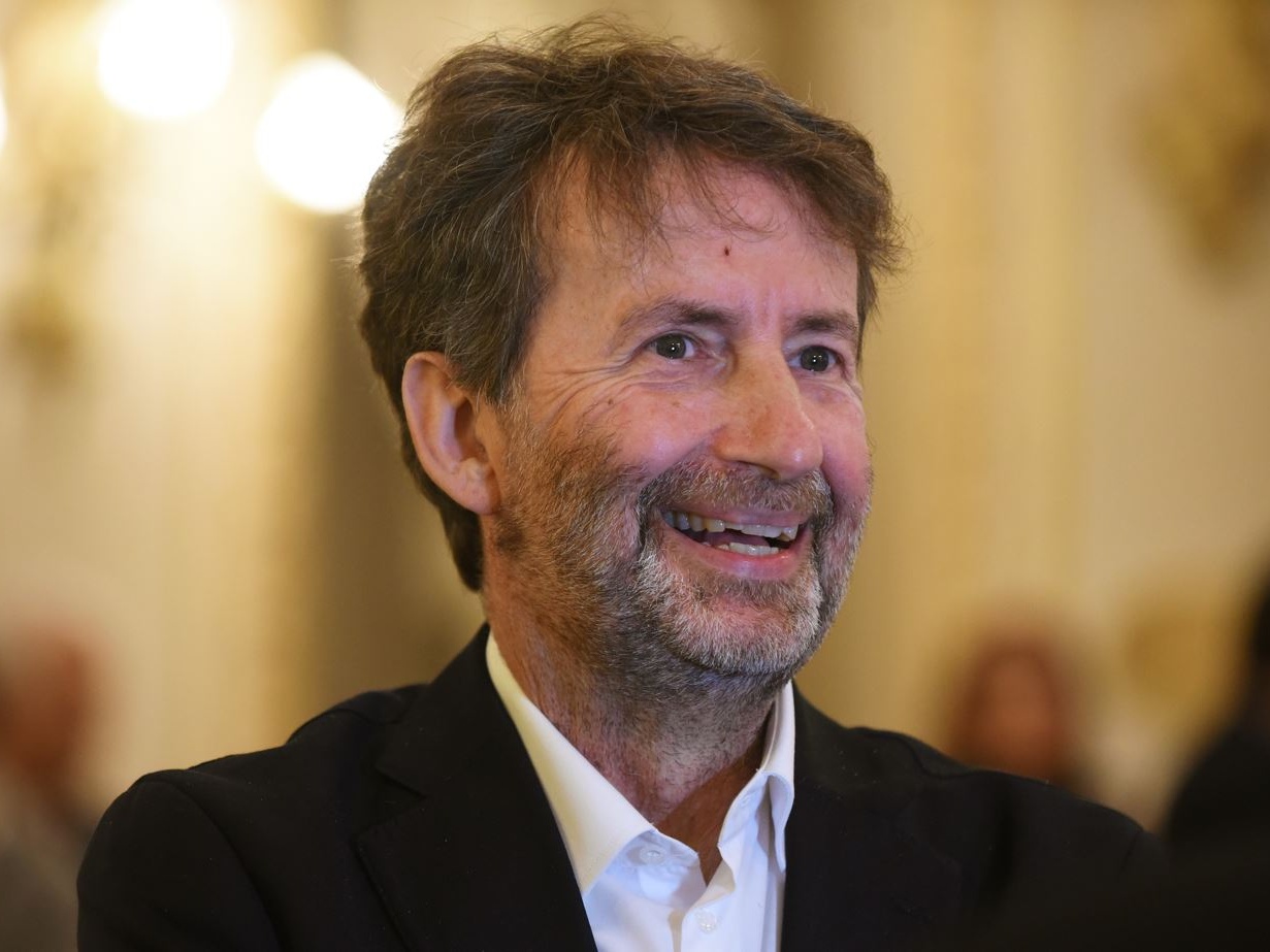 Solo il cognome della madre: la proposta Franceschini e il peso dei numeri