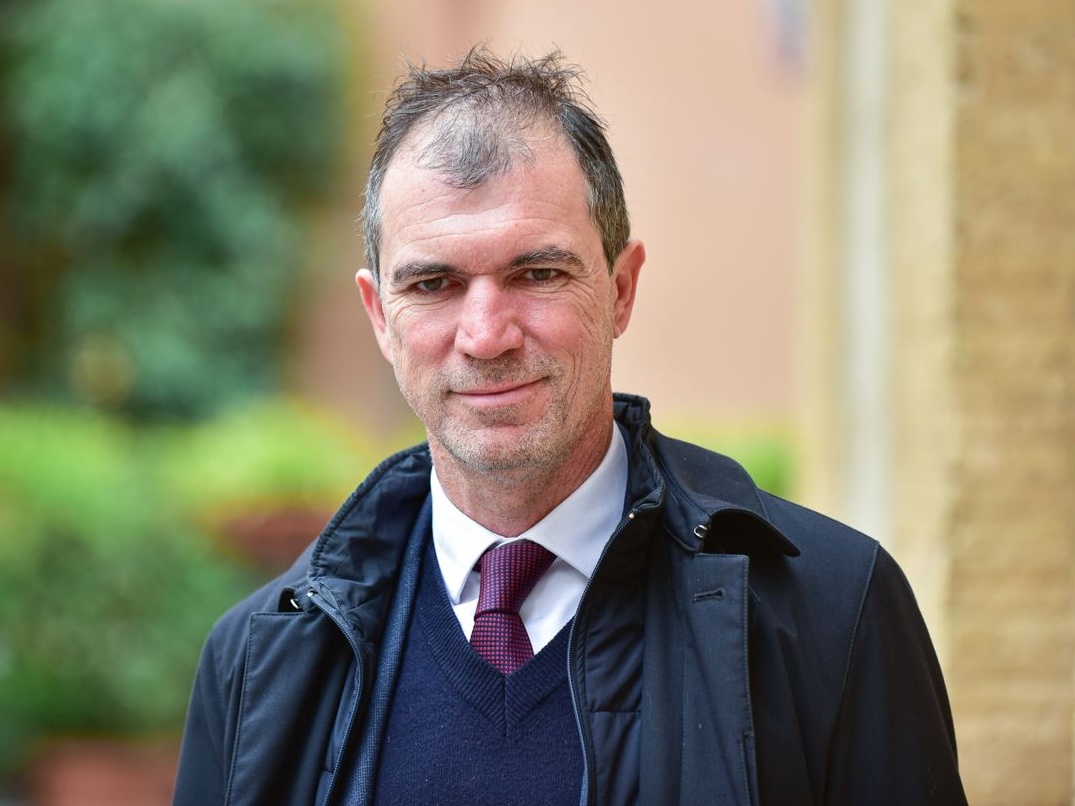 Consulta: non riesce a Giorgia Meloni la prova di forza per fare eleggere Marini