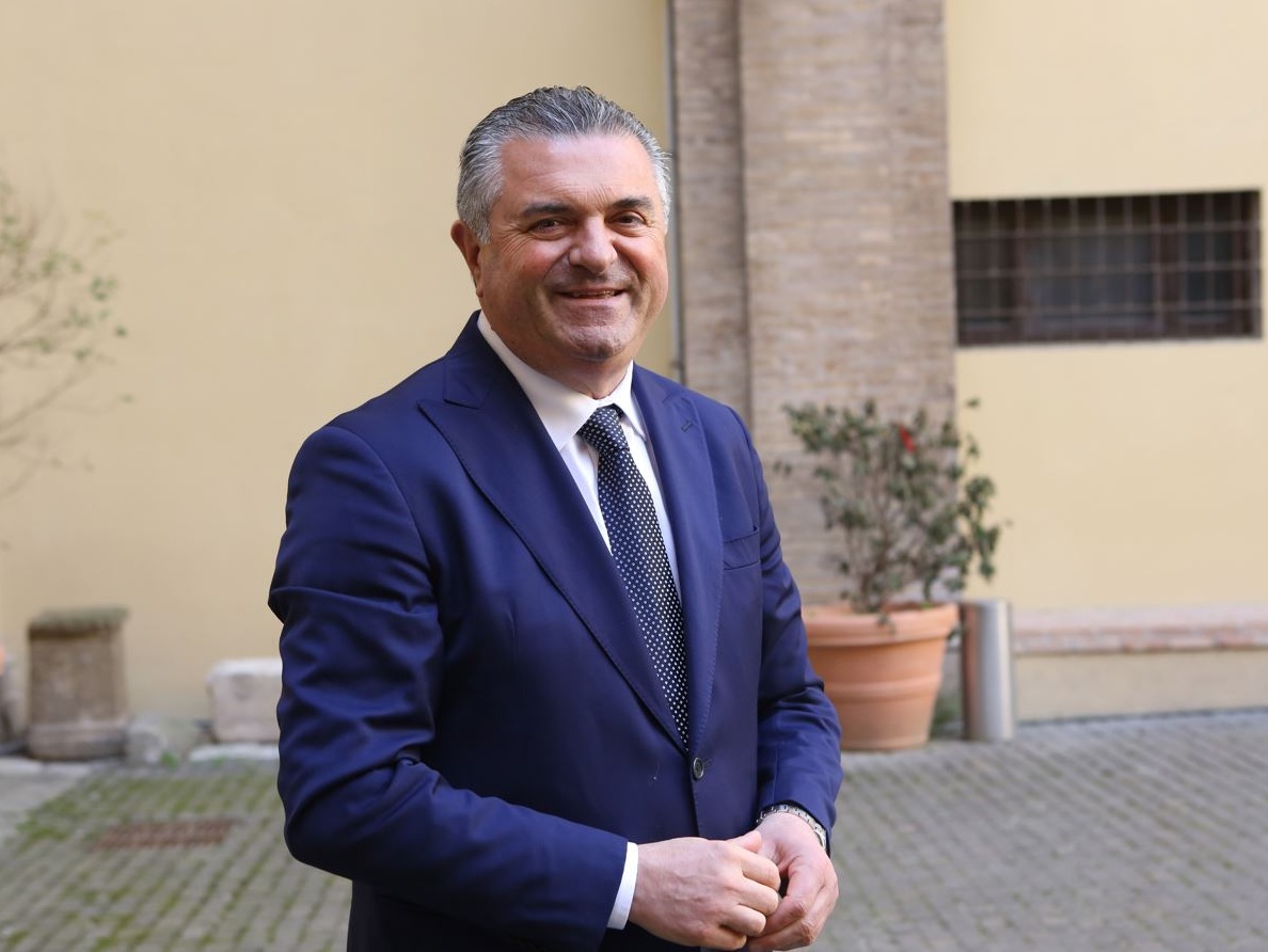 Il voto inquinato come sistema: quando la politica diventa ostaggio del consenso comprato