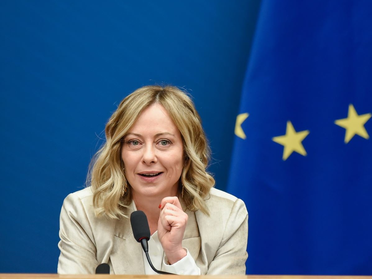 Vertice a Palazzo Chigi: Meloni guida il Governo verso il summit di Parigi sull'Ucraina
