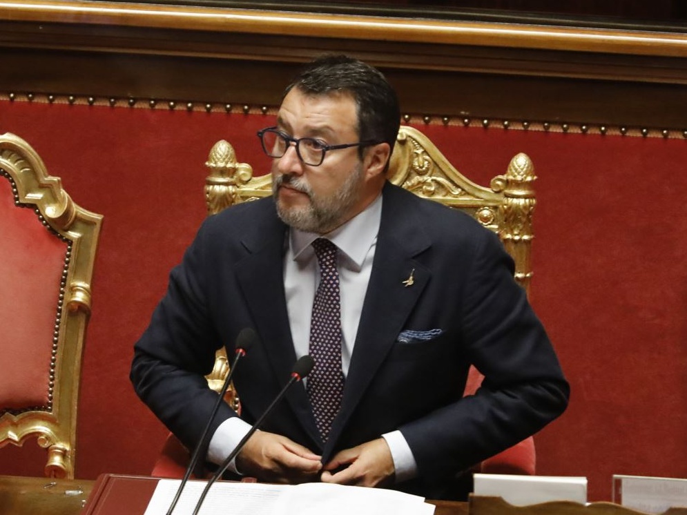 Ops Unicredit su Banco Bpm, dirigisti e liberali allo scontro. Lega contro Forza Italia