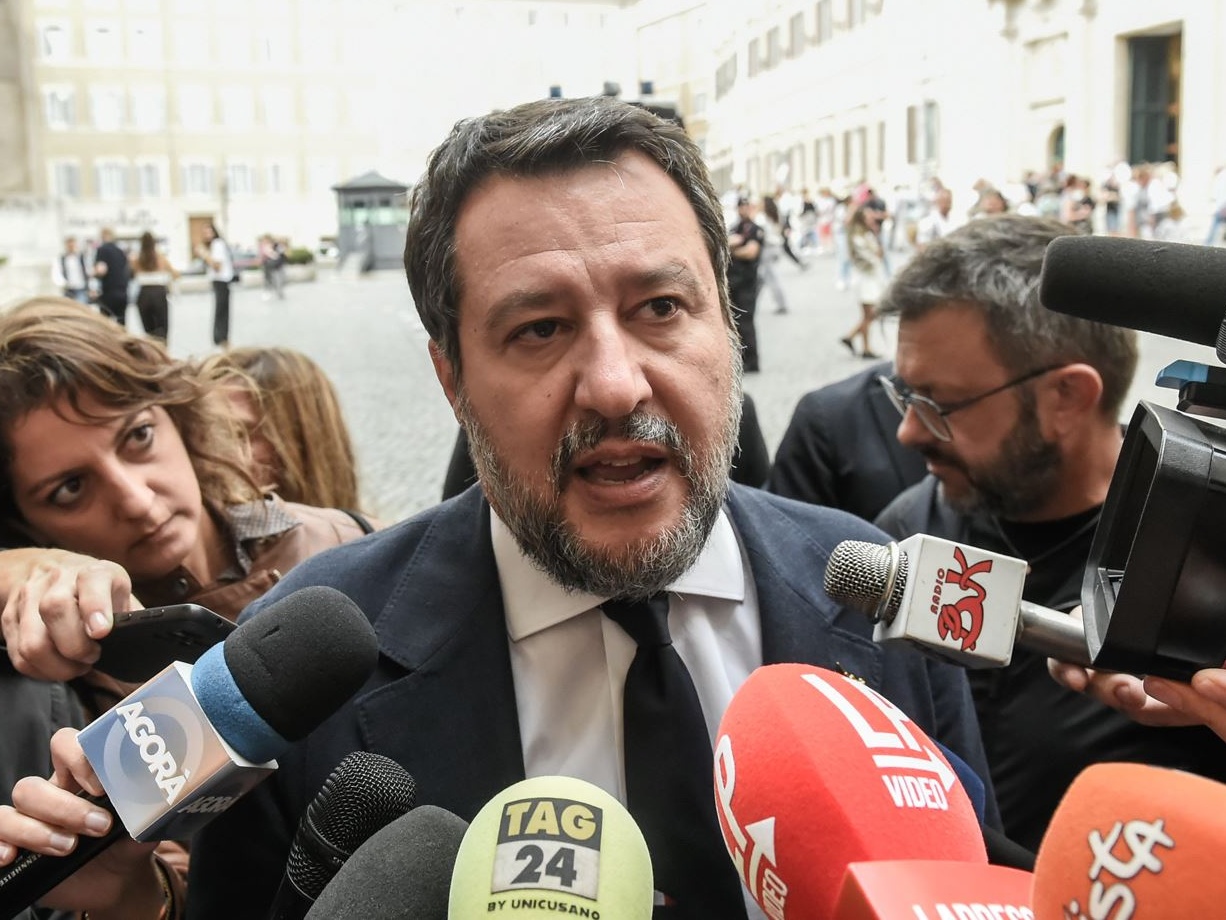 Cronache dai Palazzi - Salvini come Paolo (quello di Francesca): Galeotto fu il chiodo e chi lo infisse