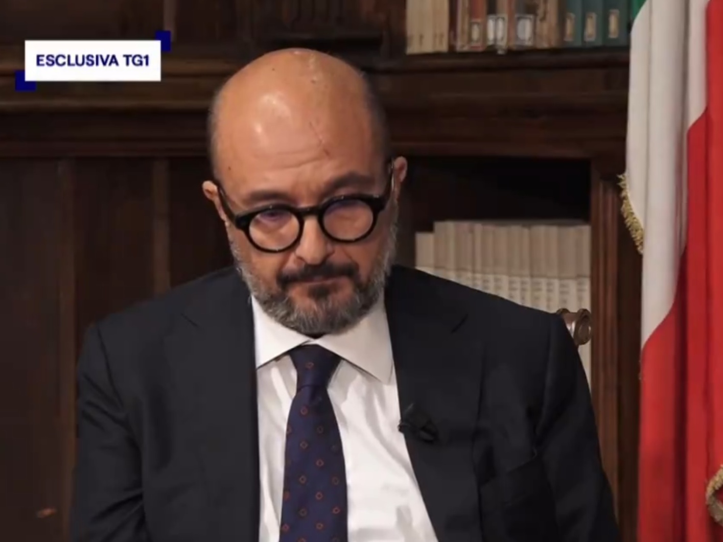 Caso Sangiuliano: la politica in balia di ''lacrime napulitane'' e paure