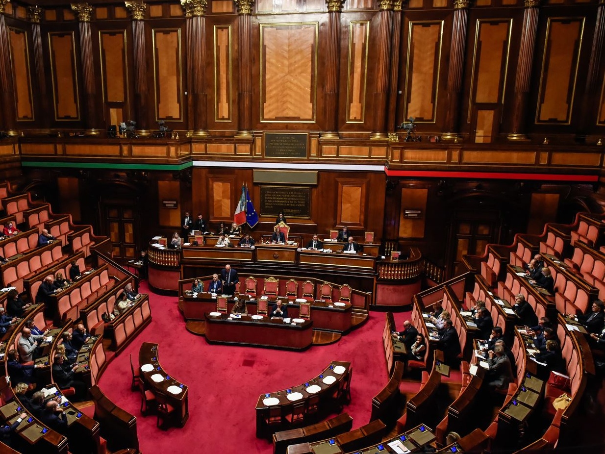 Documento di Finanza Pubblica 2025: il governo sceglie la linea dell’autosufficienza