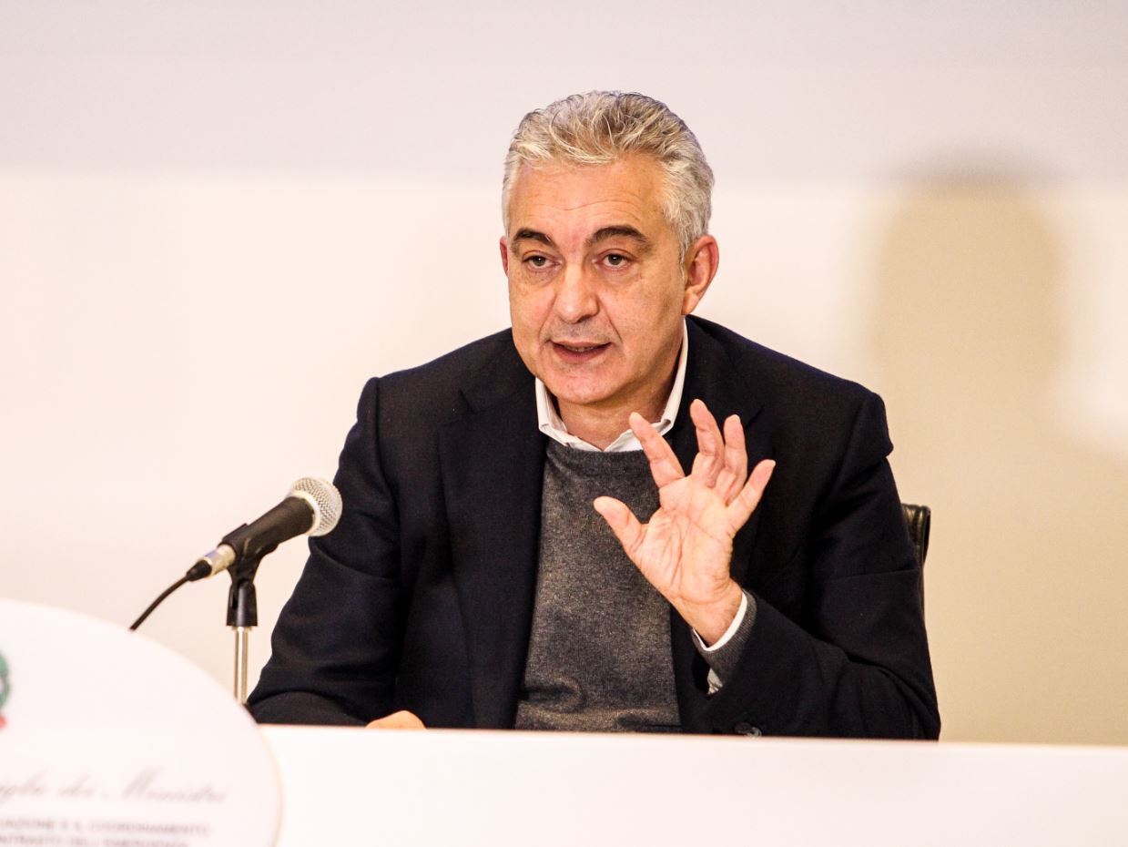 Covid-19, Arcuri: Il vaccino sarà decisivo per battere il virus