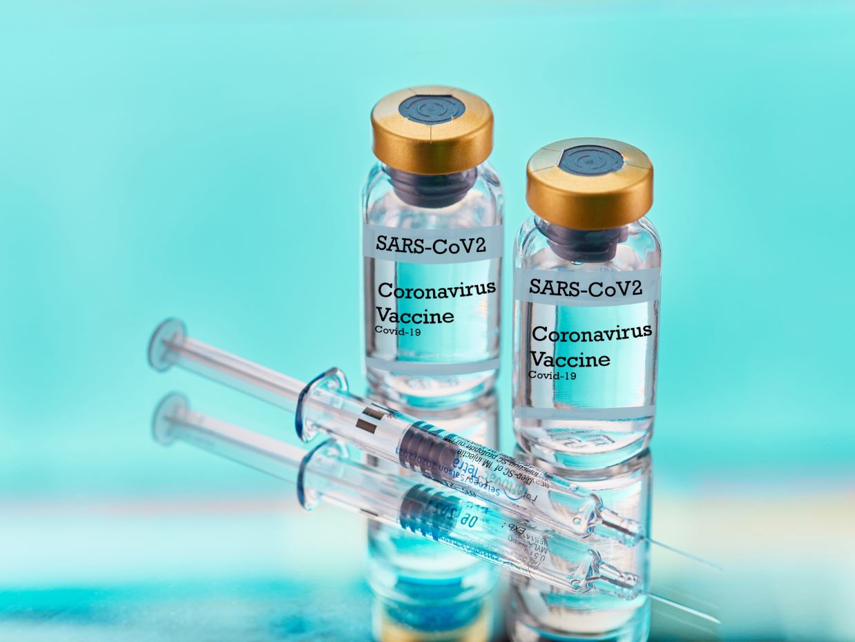 Covid-19, Moderna: Il vaccino efficace nel 94,1% dei casi, in quelli severi fino al 100%