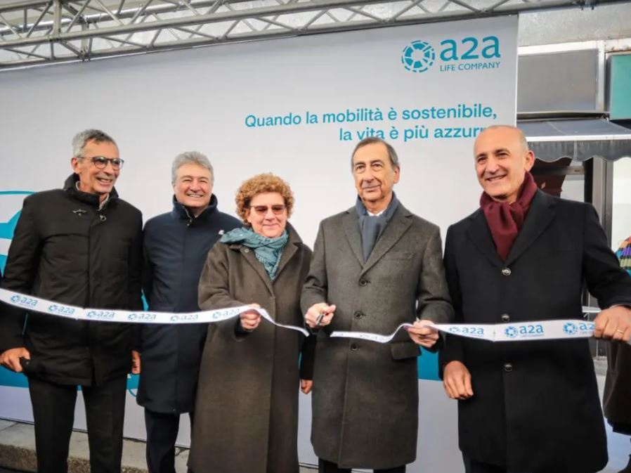 Ricarica elettrica urbana: A2A lancia le colonnine City Plug