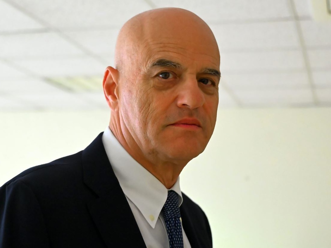 Eni dà il via alla produzione di carburanti sostenibili per l’aviazione