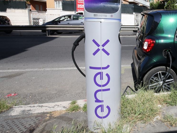 Enel X espande la partnership con Leroy Merlin elettrificando nuovi punti vendita