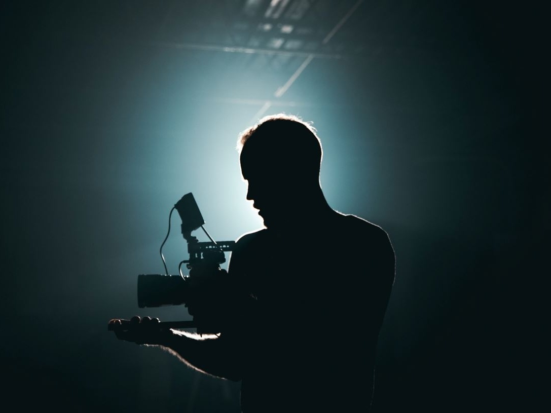 Cinema: Golden Globe premiano Il potere del cane e West side story