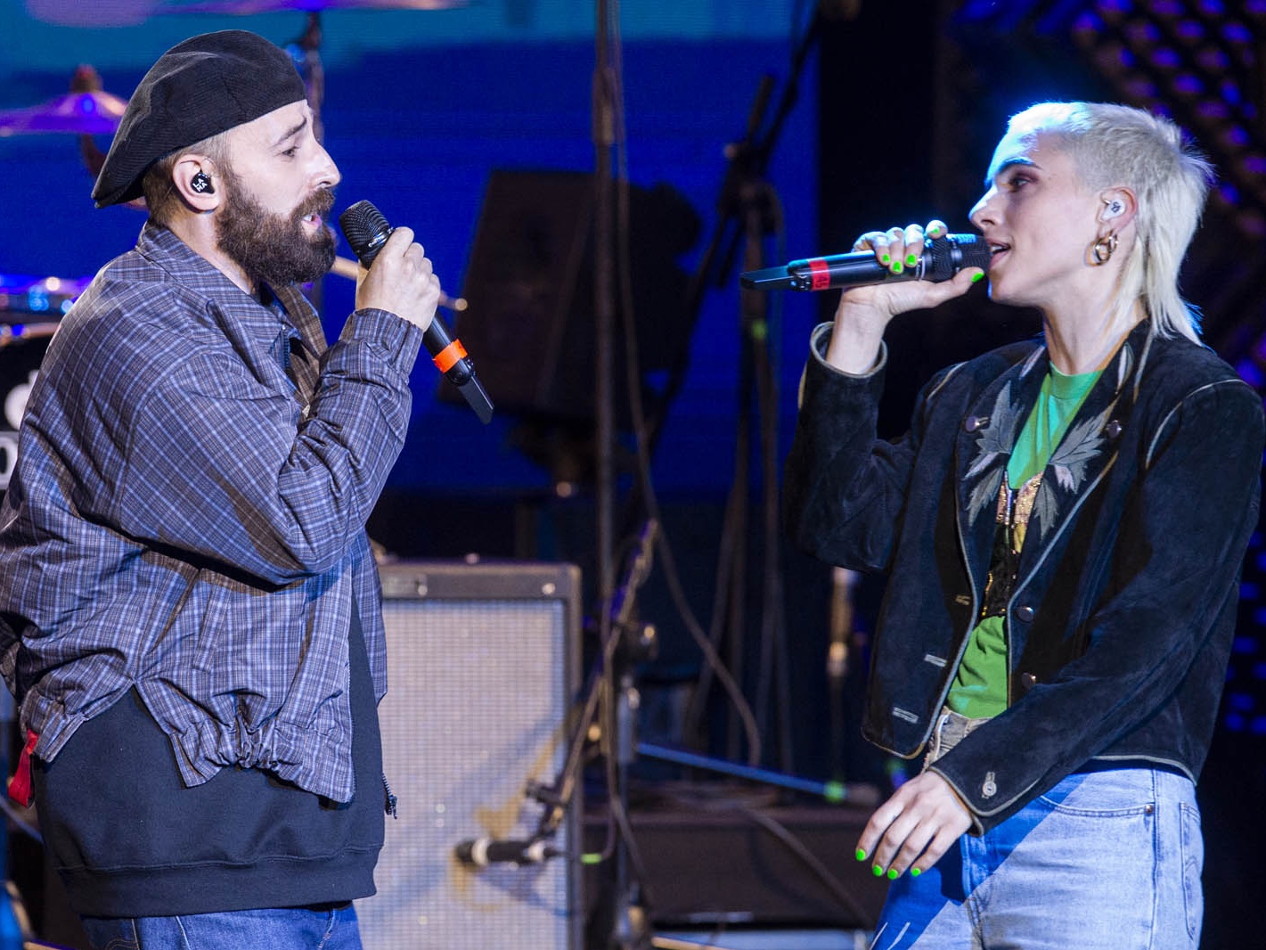 Coma_cose: l’addio suona stonato