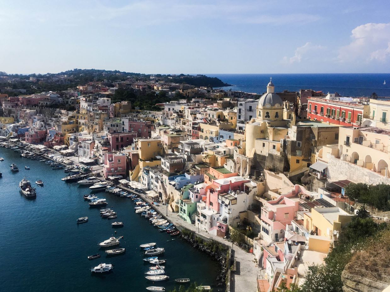 Procida nominata capitale italiana della cultura per il 2022