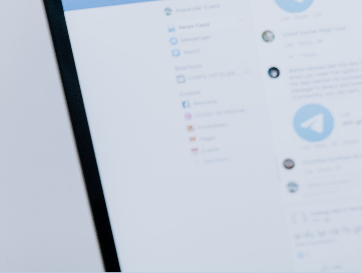 Le nuove regole di WhatsApp spingono gli utenti verso altri sistemi