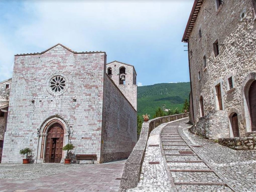 ASPI è ancora sponsor del Giro d'Italia e promuove le bellezze del Paese col progetto Wonders