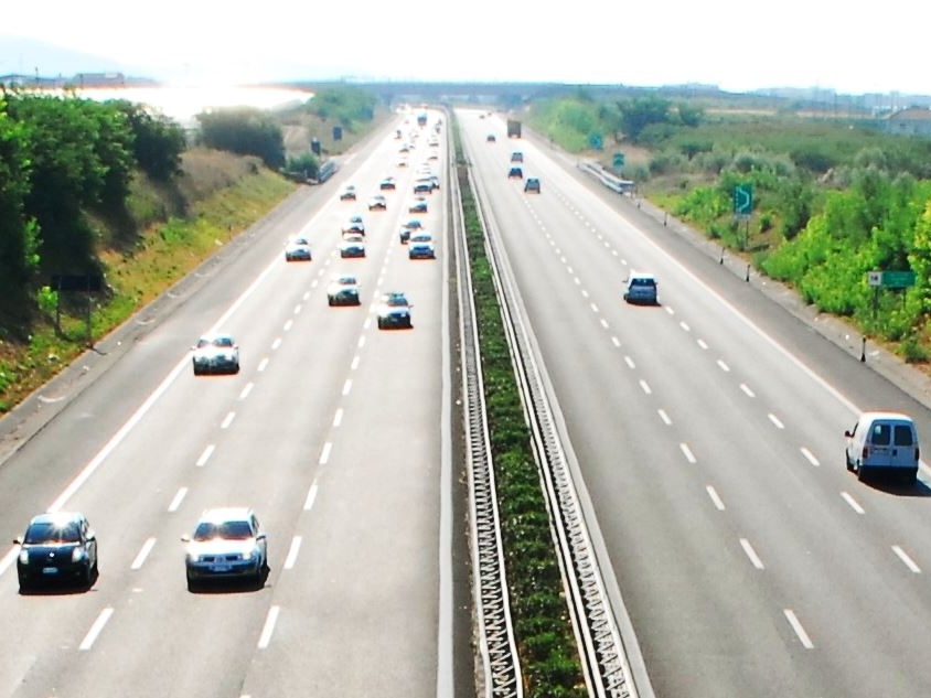 Cronache dai Palazzi: il nuovo codice della strada, tra emergenza e timore di inimicarsi qualcuno