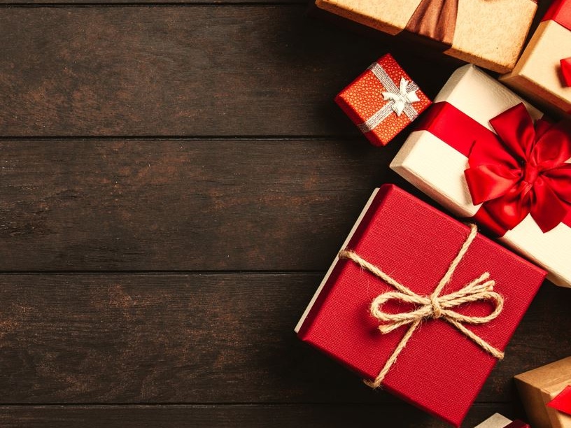 Bonus Natale 2021 per famiglie e pensionati: a chi spetta e come richiederlo