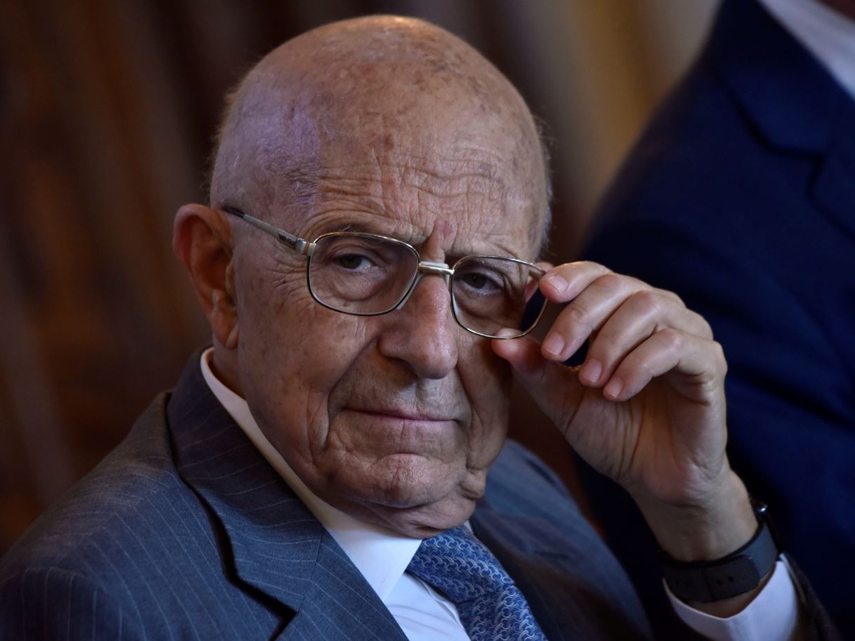 Il pragmatico Draghi cita Cassese e allontana la proroga dello stato di emergenza