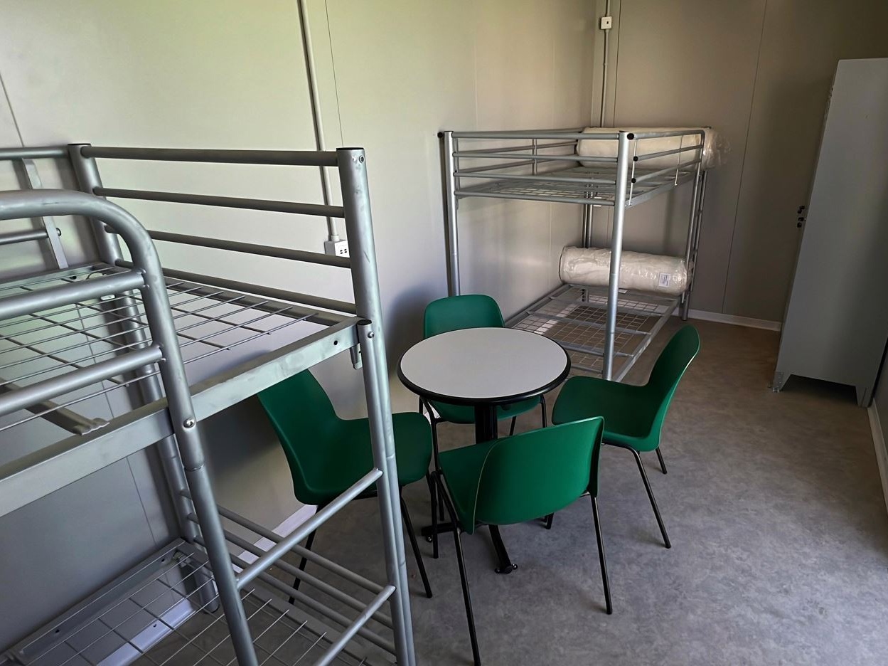 Migranti, la Svizzera chiude nove hotspot: troppo pochi i richiedenti asilo