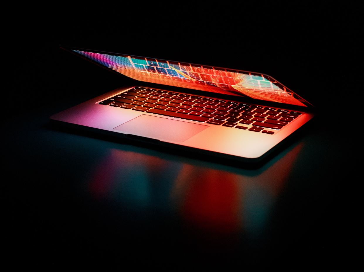 Nuovi guai per Pornhub, 40 donne chiedono risarcimenti milionari