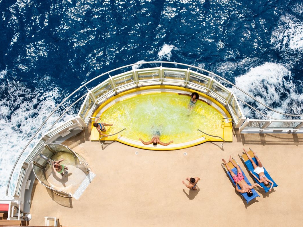 Vacanze in crociera: tra cielo e mare il relax è sull’onda  ​