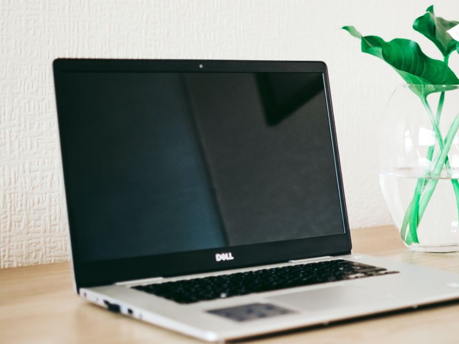 La pandemia spinge il settore dei pc: primo trimestre da record per Dell e HP