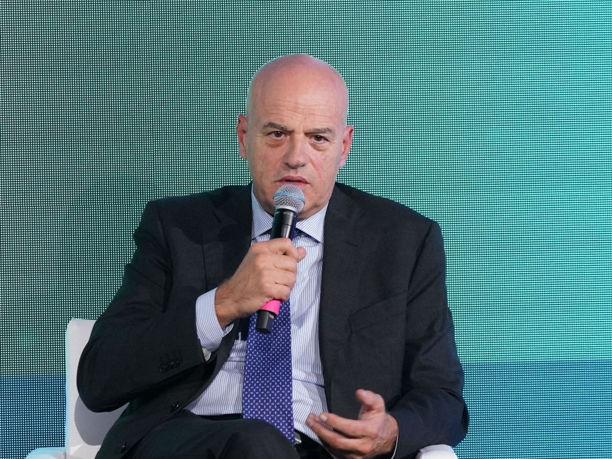 Eni, assolti tutti i 15 imputati per il caso Nigeria: Il fatto non sussiste