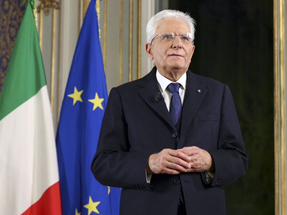 Mattarella richiama l’Europa: “Sulla difesa comune è il tempo delle scelte, minacce globali sempre più vicine”