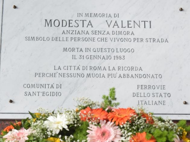 Roma ricorda Modesta Valenti, la senzatetto lasciata morire a Termini