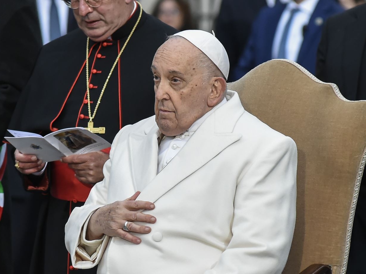 Il Papa parla ai fedeli: Grazie per le vostre preghiere