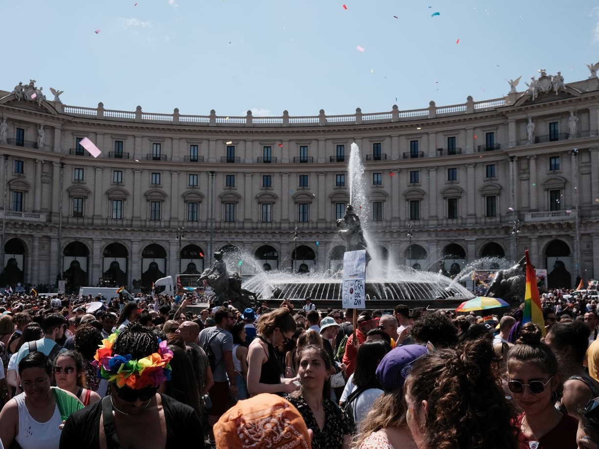 Roma Pride 2025, una parata tra memoria, identità e conflitto