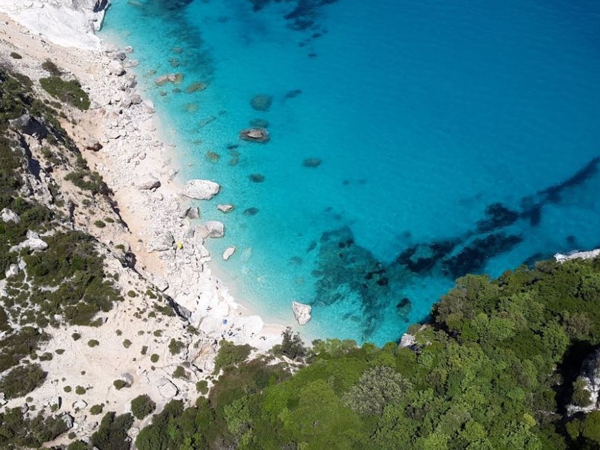 CNA: Il turismo spinge l’economia sarda, nel 2023 superato il livello pre-pandemico