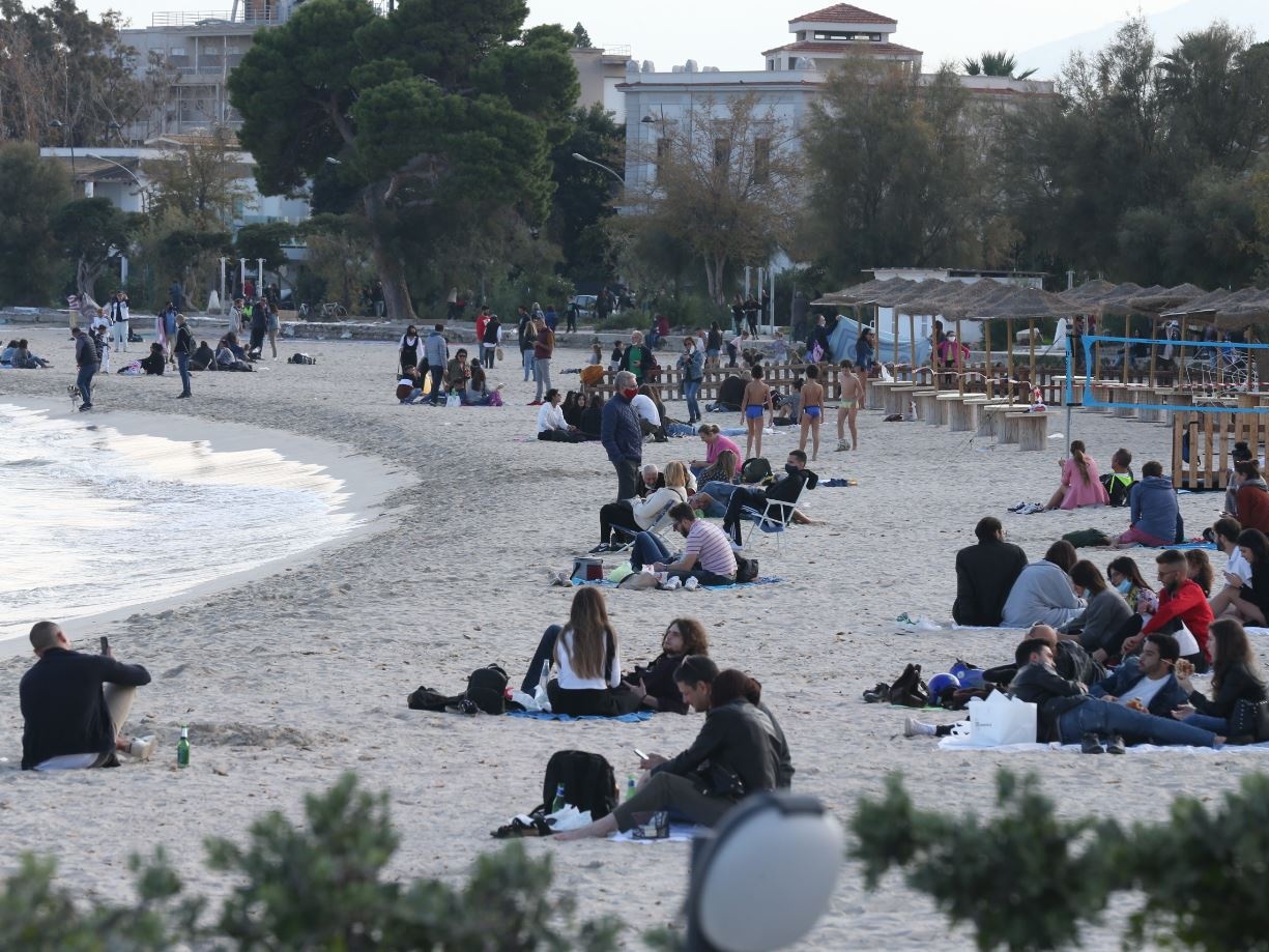 Federbalneari: Boom di prenotazioni per l'estate, si acceleri col green pass vaccinale