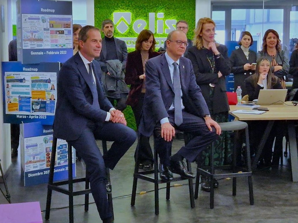 Distretto Italia: accordo col Ministero dell’Istruzione per progetto orientamento giovani