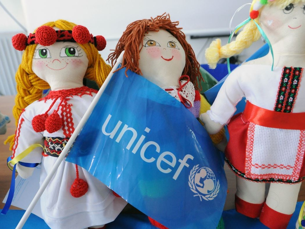 Unicef-OMS: a un bambino su due negato l’allattamento al seno
