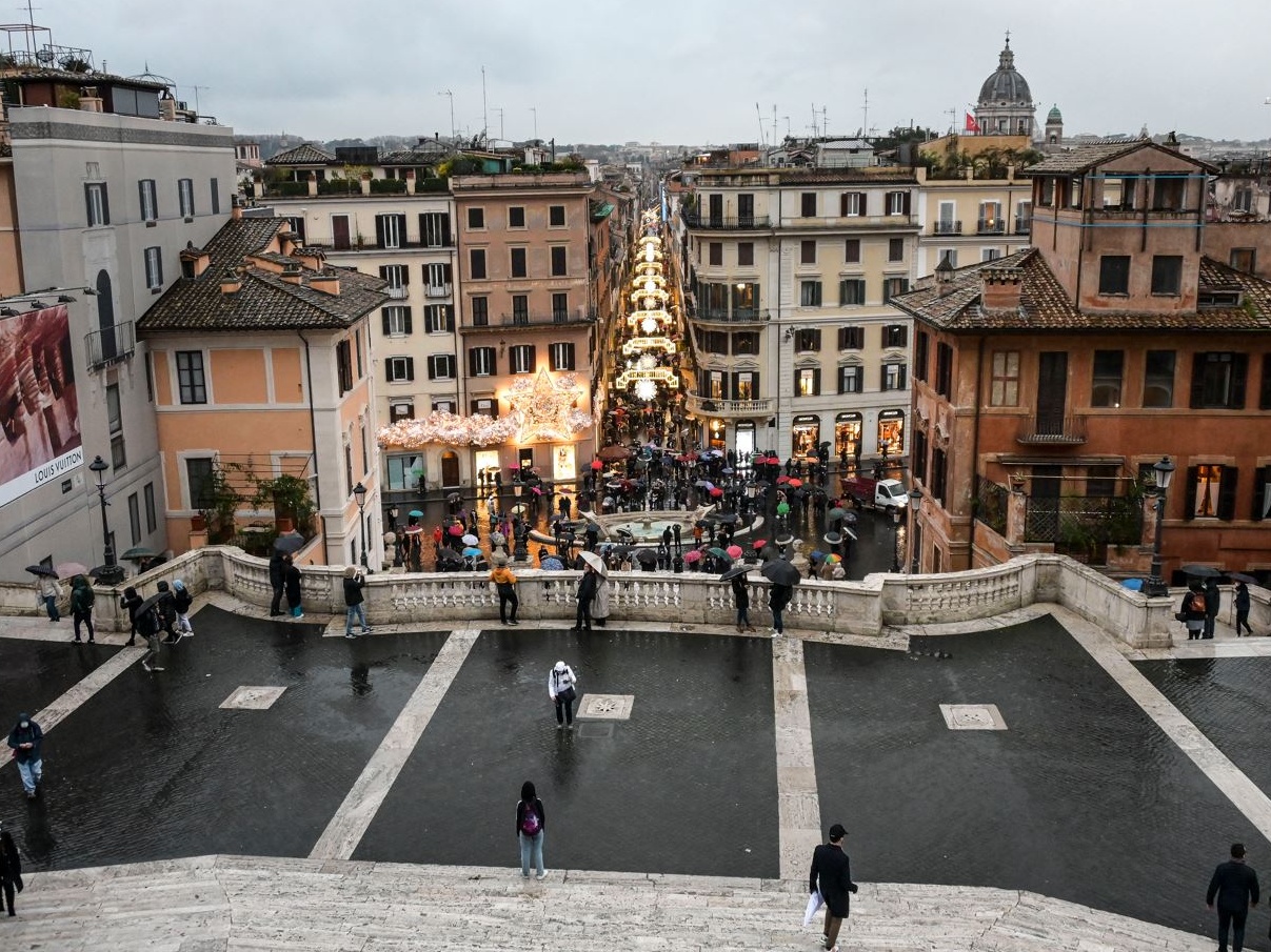 Turismo, il motore dell’economia: entro il 2034 varrà il 12,6% del Pil