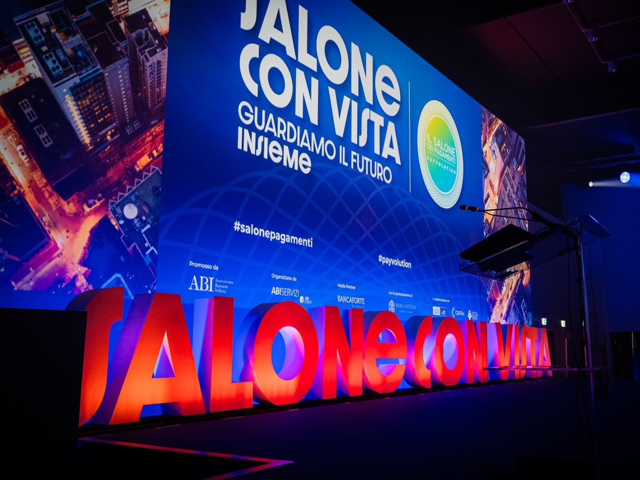 Il futuro in scena: i grandi dibattiti del Salone dei Pagamenti 2024