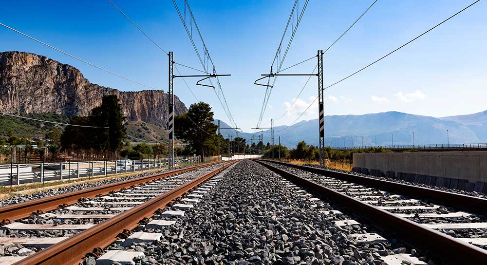 È di FS il primo prototipo europeo di recupero di energia elettrica dalla frenata dei treni